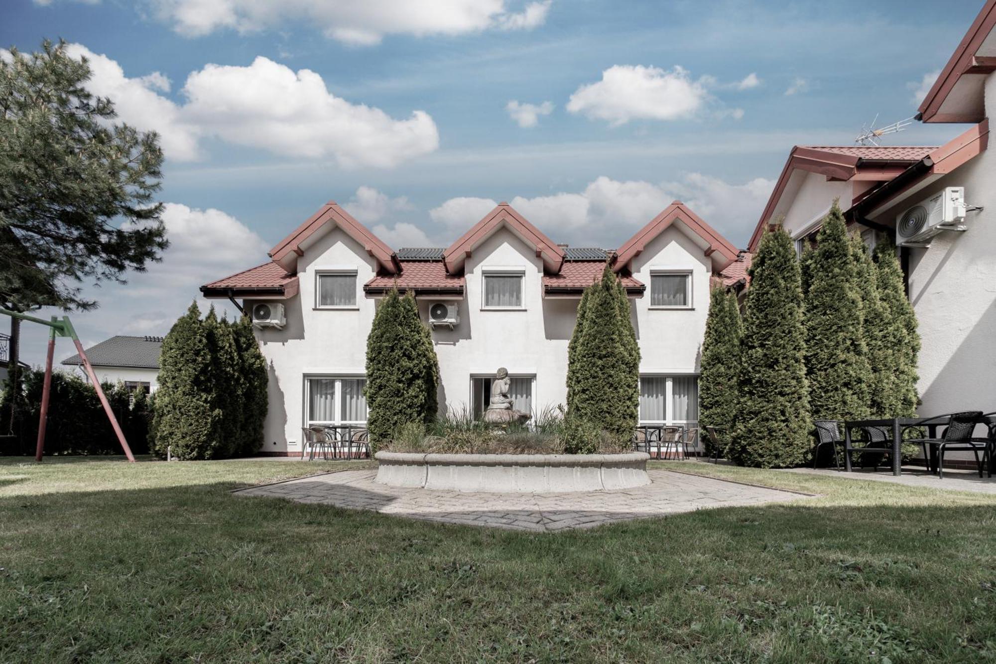 Villa Gravaldi Rowy  Ngoại thất bức ảnh
