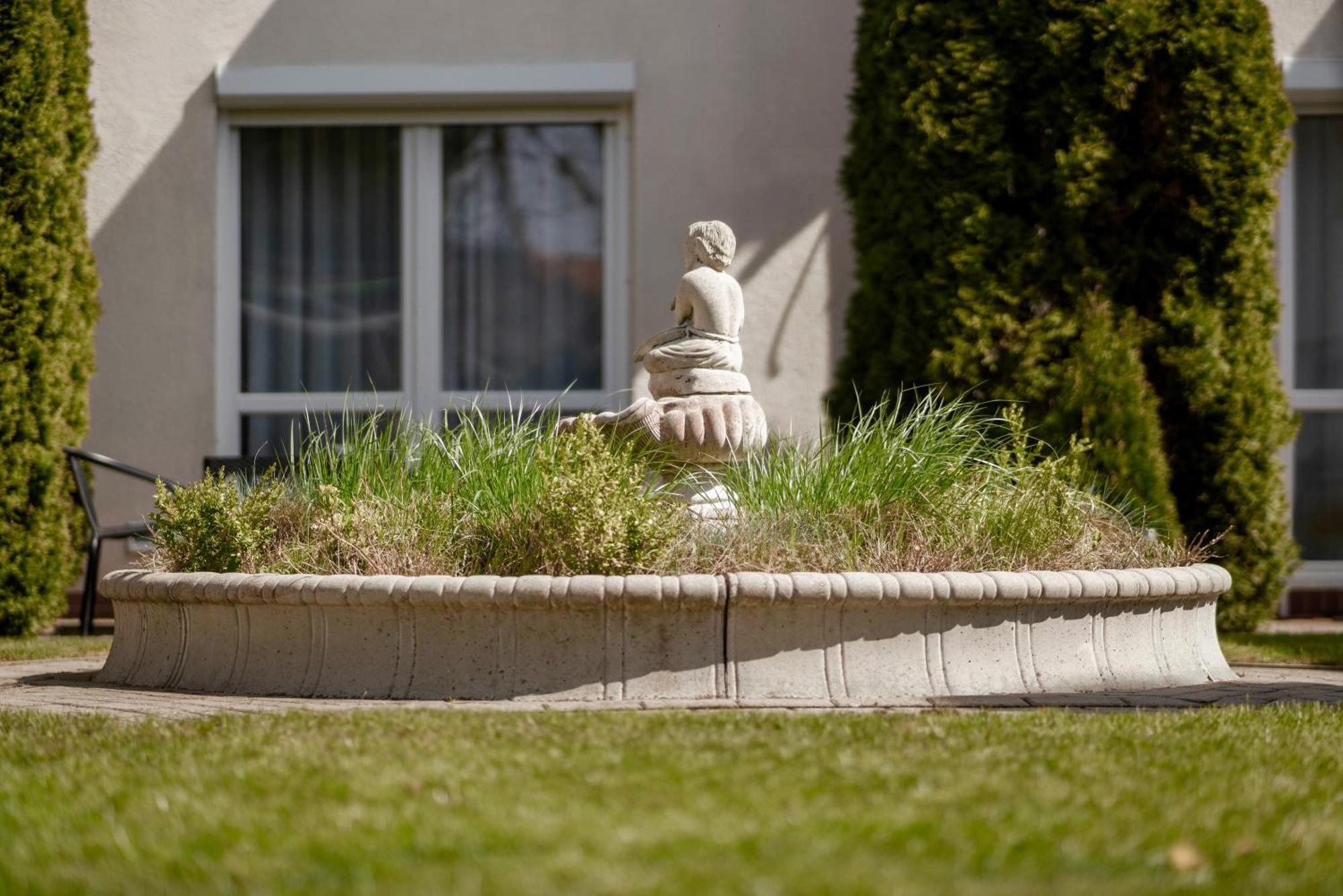 Villa Gravaldi Rowy  Ngoại thất bức ảnh
