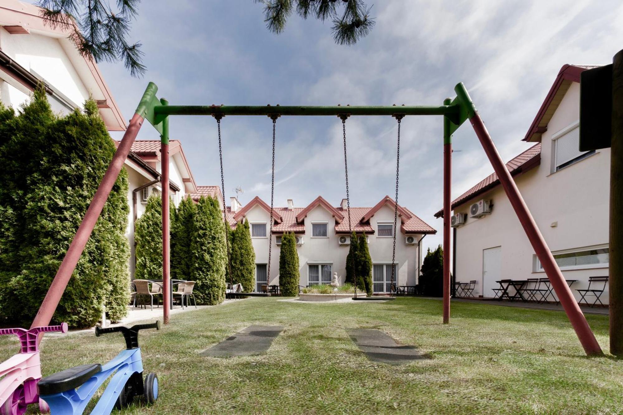 Villa Gravaldi Rowy  Ngoại thất bức ảnh